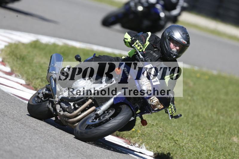 /Archiv-2025/48 25.08.2025 Cornu Master School ADR/blau-bleu/121